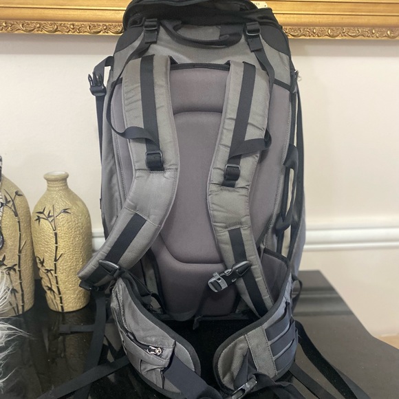 REI Hiking Backpack - Picture 2 of 15